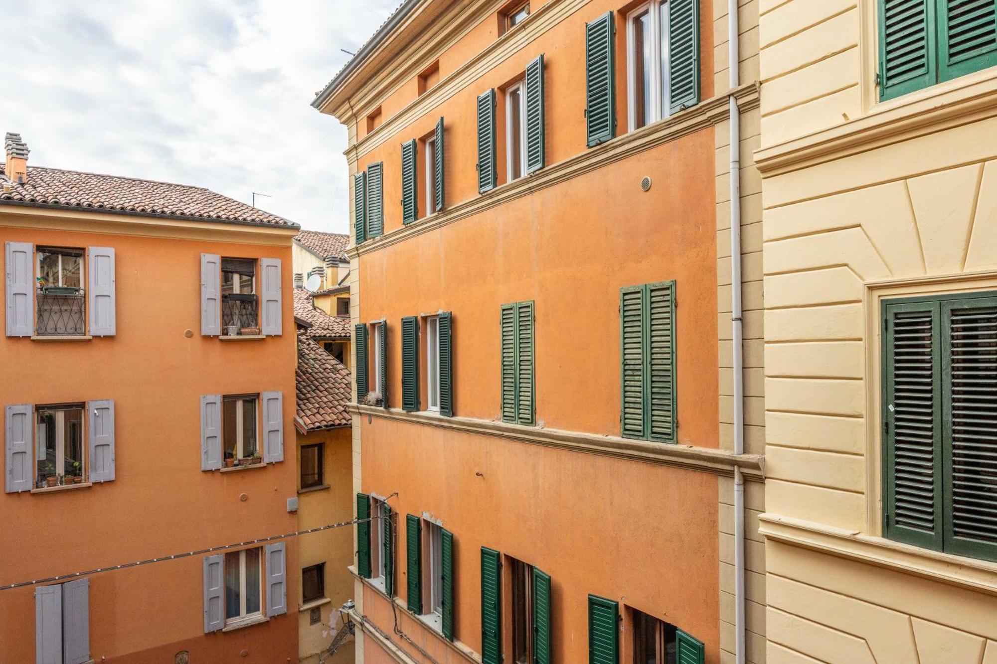 De'Giudei, Bologna By Short Holidays ภายนอก รูปภาพ